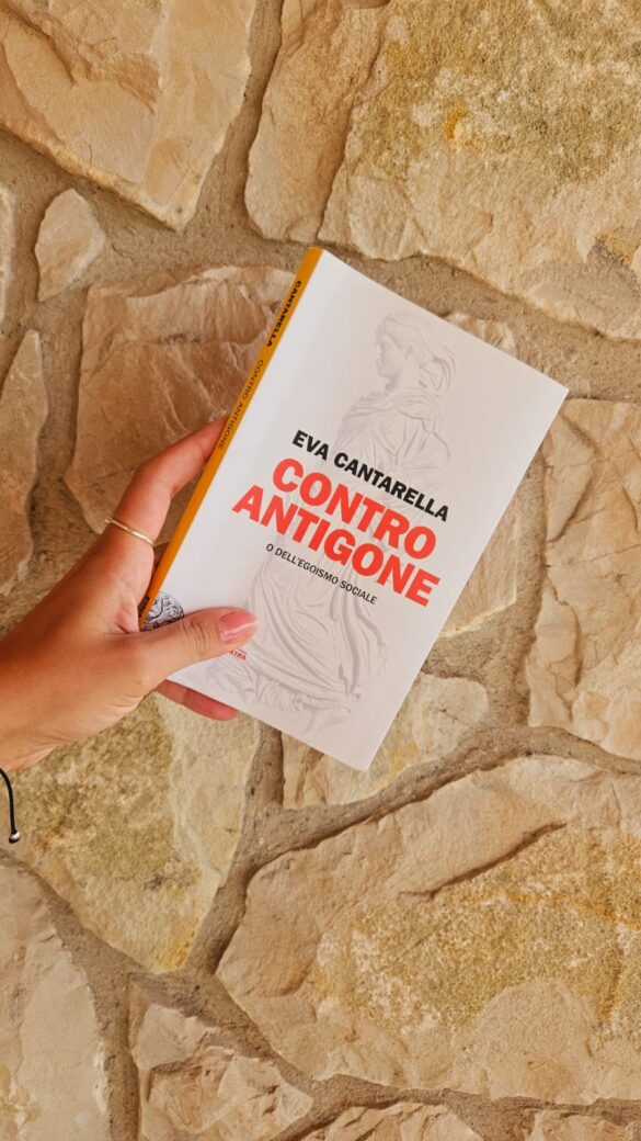 Contro Antigone